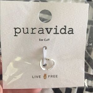 Puravida  ear cuff